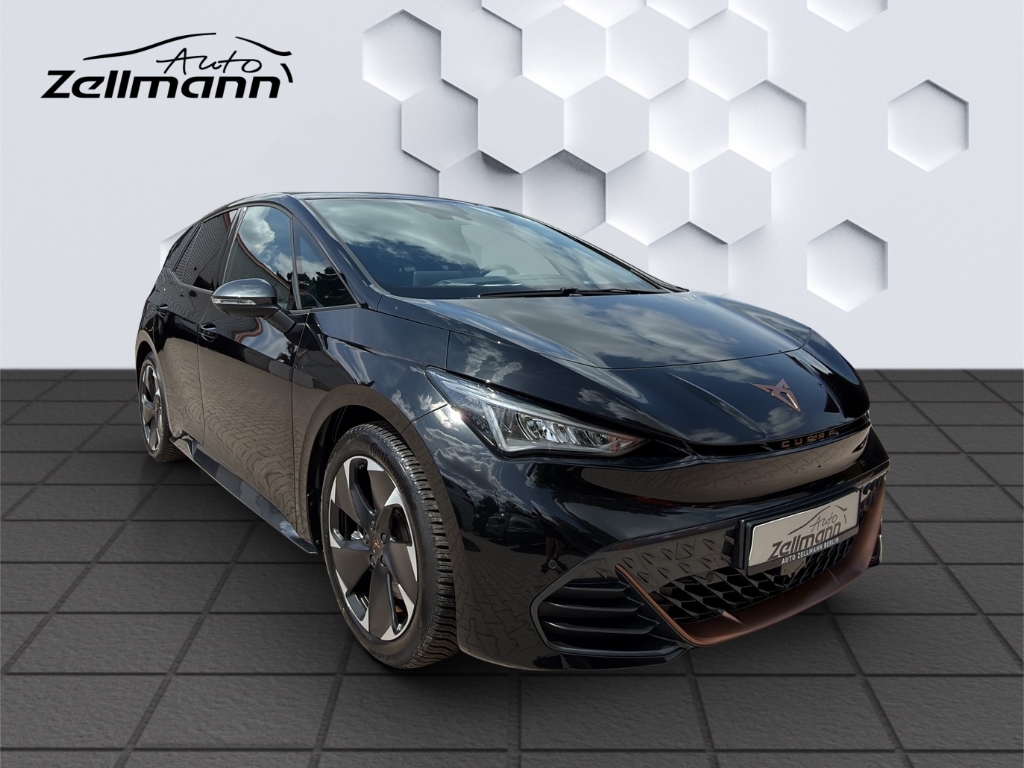 Born 170kW LED HuD GJR ACC 360°Kamera Sitzheizung