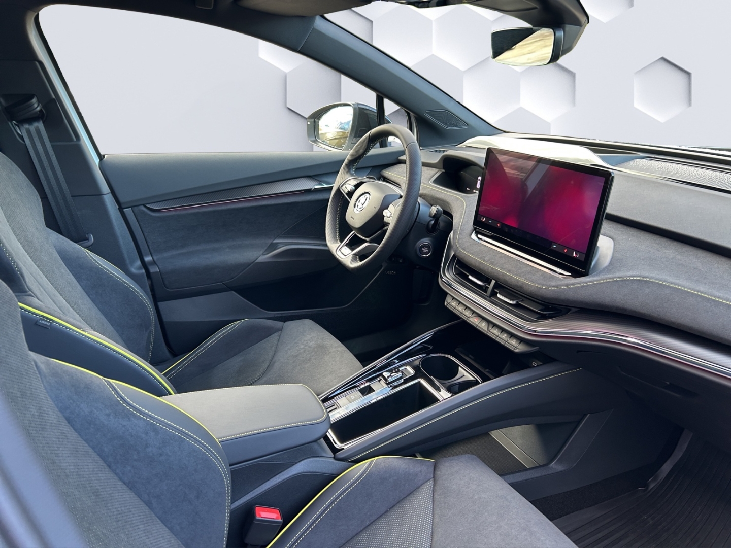 Enyaq Coupe RS - AHK - Paket MAXX Winterpaket