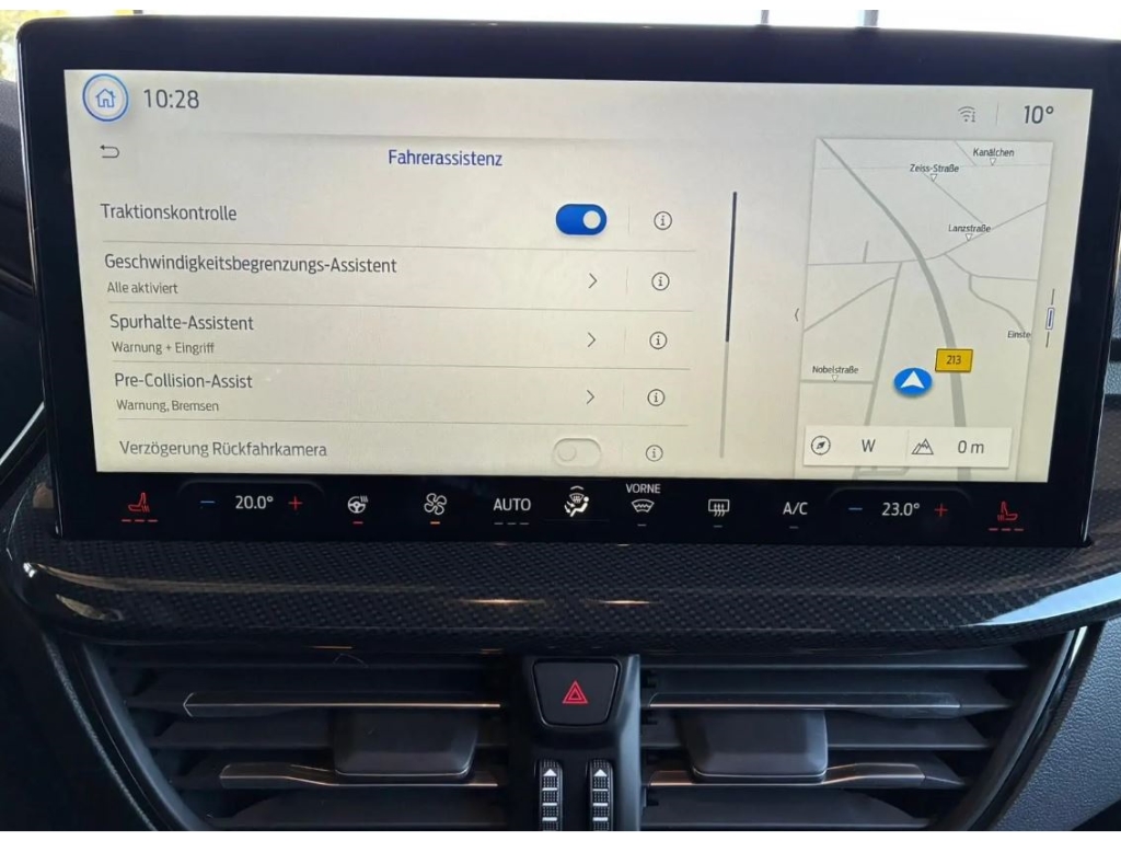 Focus Turnier ST Line X 1.0 AUT / Winterpaket /Kamera / LED + Kurvenlicht / Alu 17''