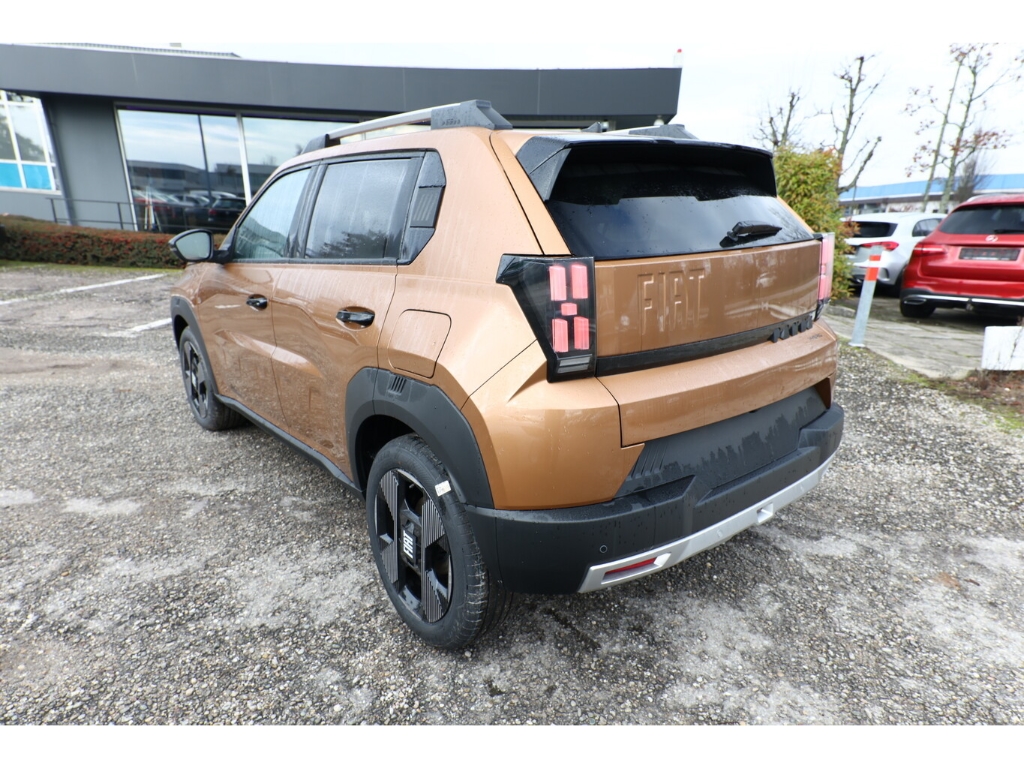 Grande Panda Hybrid La Prima Sitzheizung Navigation Kamera LED