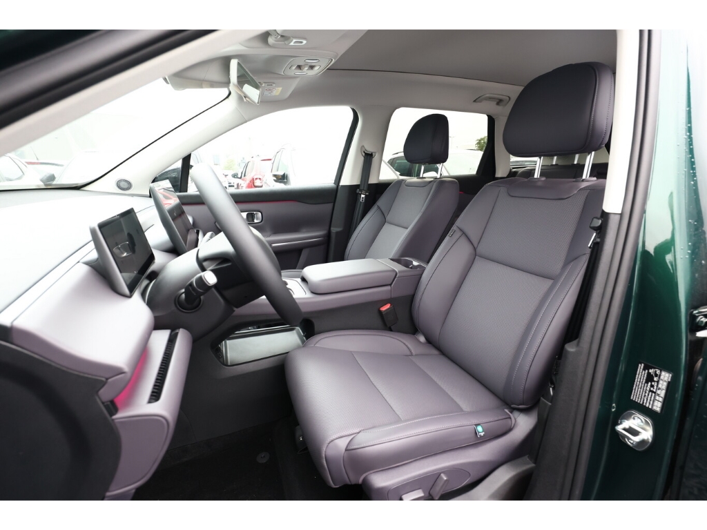 C10 BEV 81,9kWh Allrad Panoramadach Design ProMax 48M Garantie