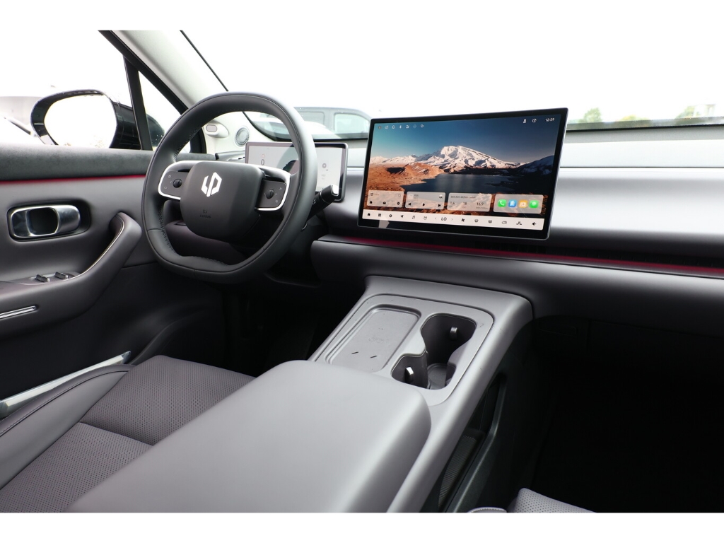 C10 BEV 81,9kWh Allrad Panoramadach Design ProMax 48M Garantie