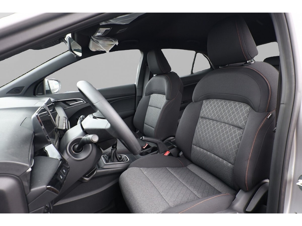 MG3 1.5 Comfort 116 LED Navigation Kamera PDC Temp