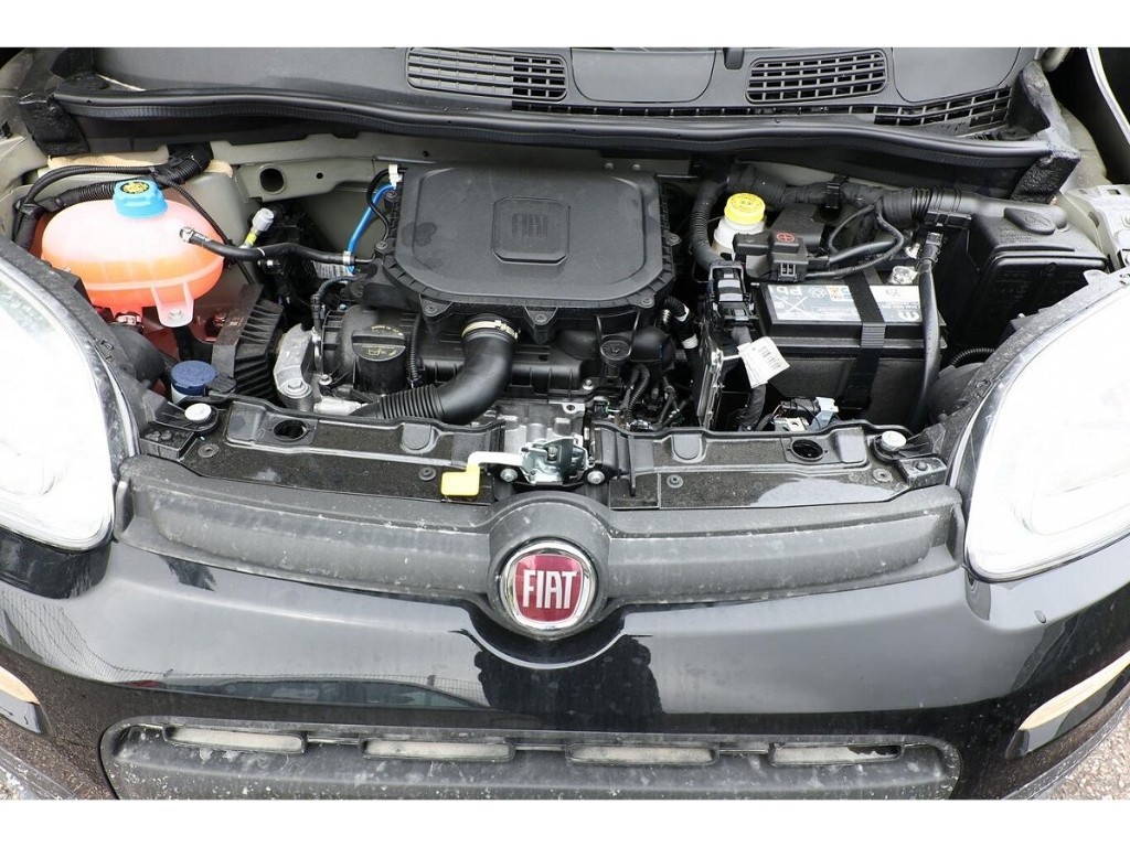 Panda 1.0 GSE Hybrid 48 kW Klima DAB Parksensoren hinten