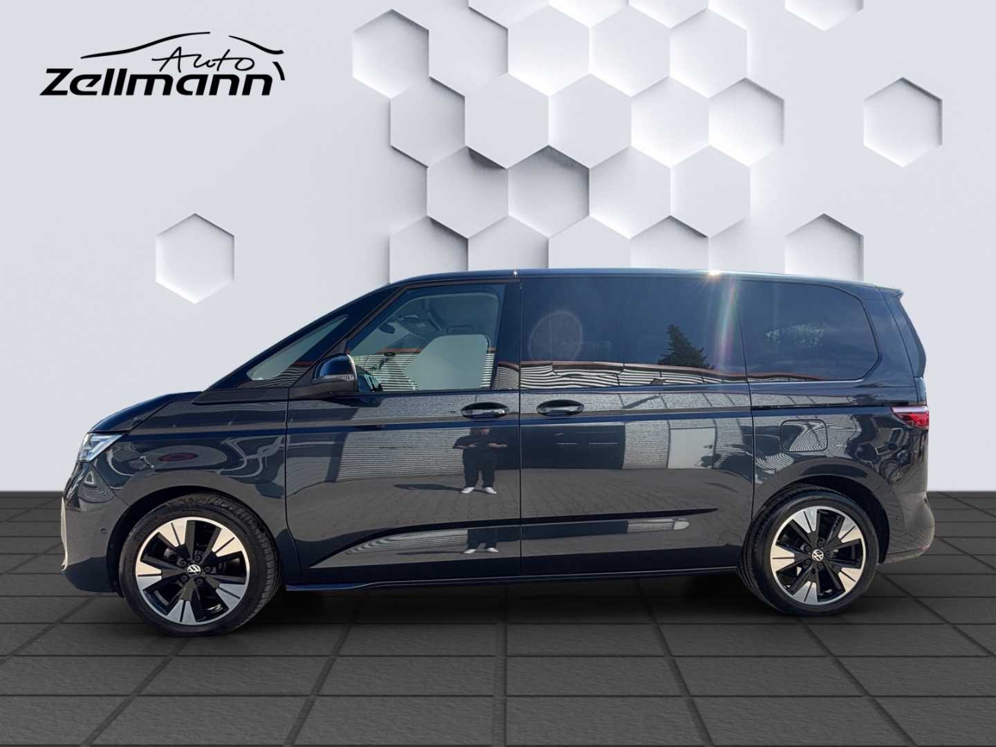 T7 Multivan 2.0 TDI 110kW DSG AHZV MatrixLED ACC ParkAssist 360°Kamera Standheizung 7-Sitzer