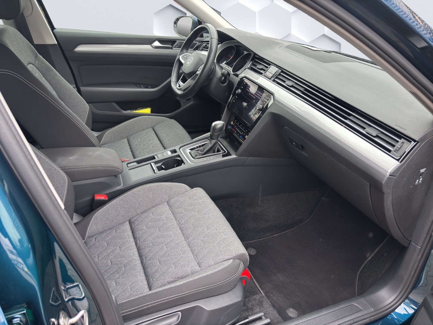 Passat Business 4Motion 2.0TDI 147kW AHZV MatrixLED ACC Rückfahrkamera Standheizung Sitzheizung