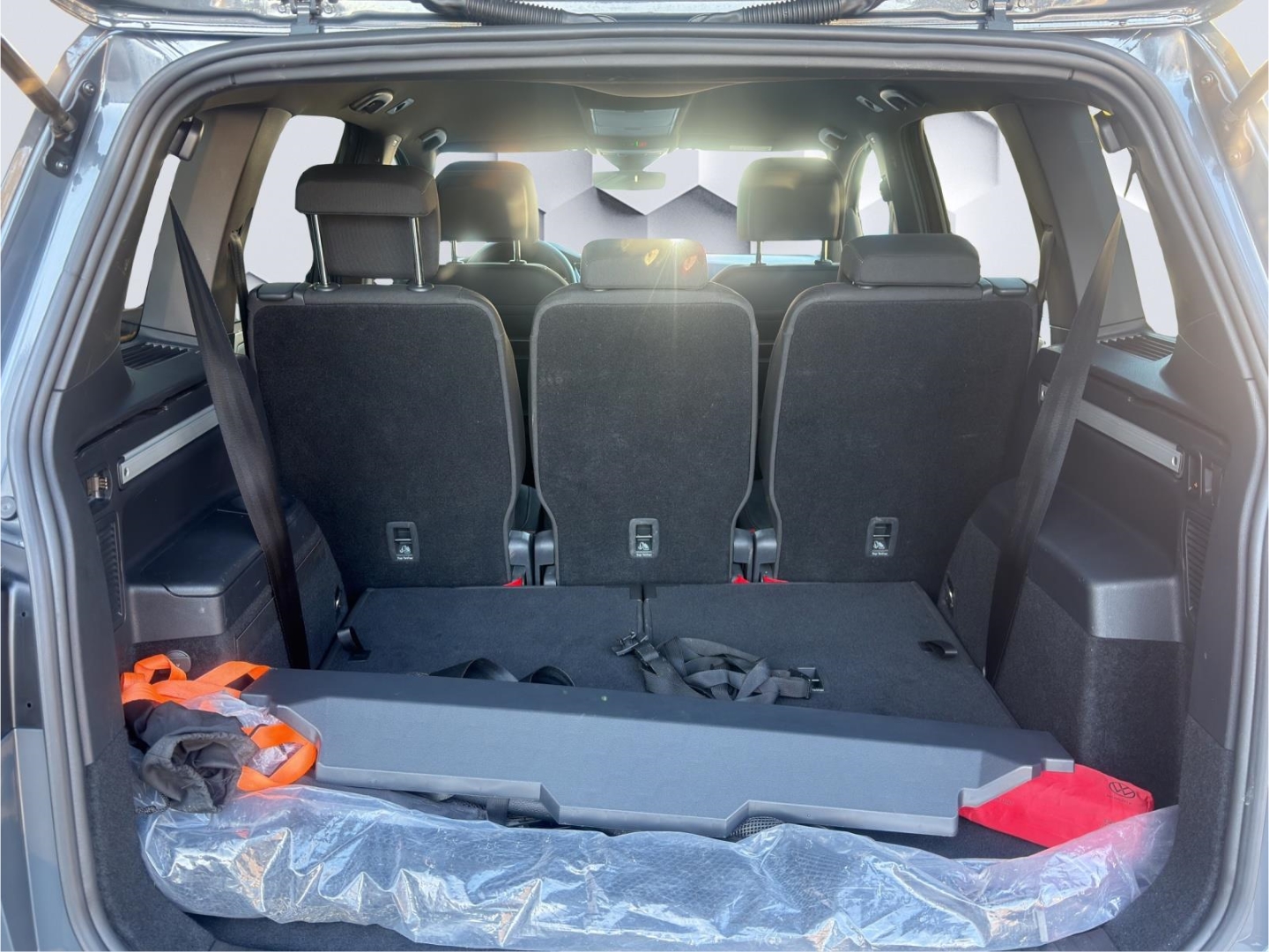 Touran BMT Start-Stopp Highline 1.5TSI AHZV LED PDC ACC Rückfahrkamera Sitzheizung