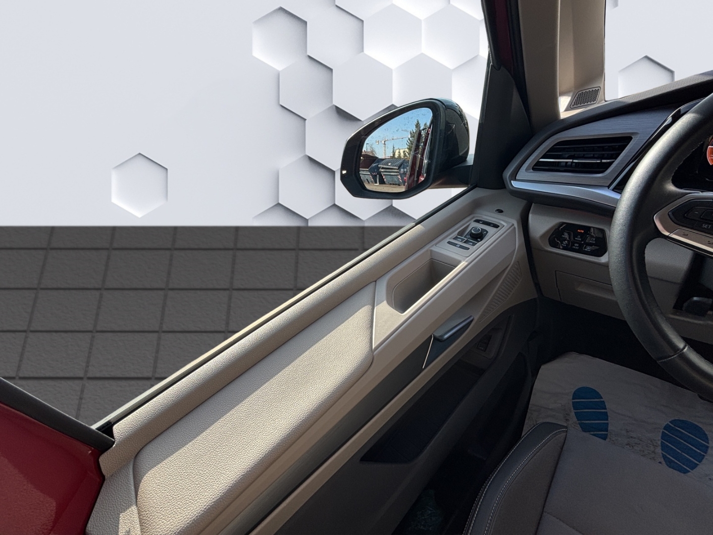 T7 Multivan Life 2.0l TDI 110kW DSG AHZV MatrixLED ACC 360°Kamera ParkAssist Standheizung Sitzheizung 7-Sitzer