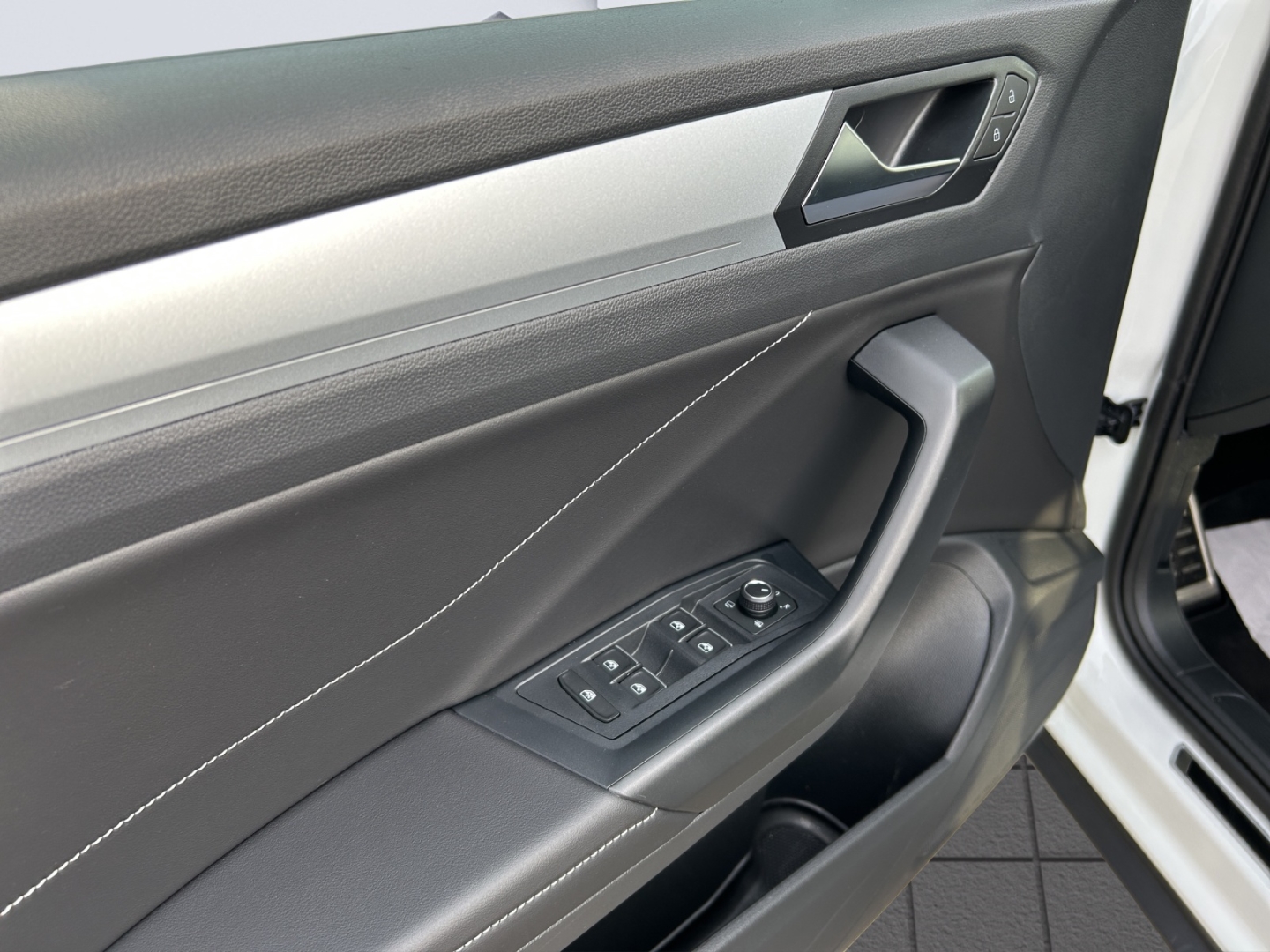 T-Roc Goal Life 2.0TDI AHZV GJR ACC Rückfahrkamera ParkAssist Sitzheizung