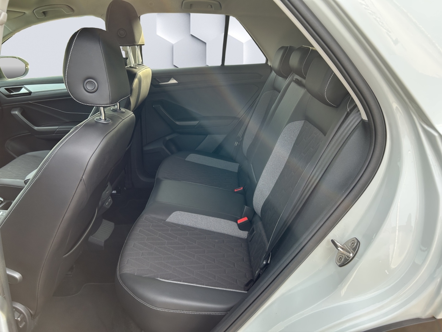 T-Roc Goal Life 2.0TDI AHZV GJR ACC Rückfahrkamera ParkAssist Sitzheizung