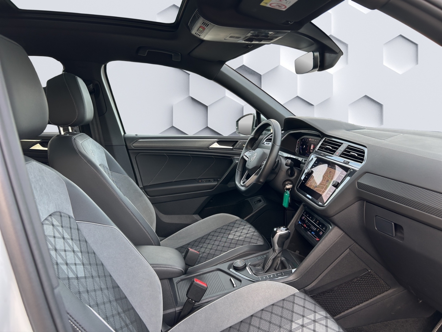 Tiguan Allspace 4Motion R-Line 2.0 TSI DSG AHZV PanoDach HuD ACC Rückfahrkamera TrailerAssist Standheizung Sitzheizun