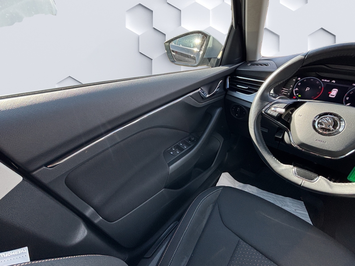 Kamiq Scoutline 1.5 TSI DSG LED PDC Sitzheizung Klima