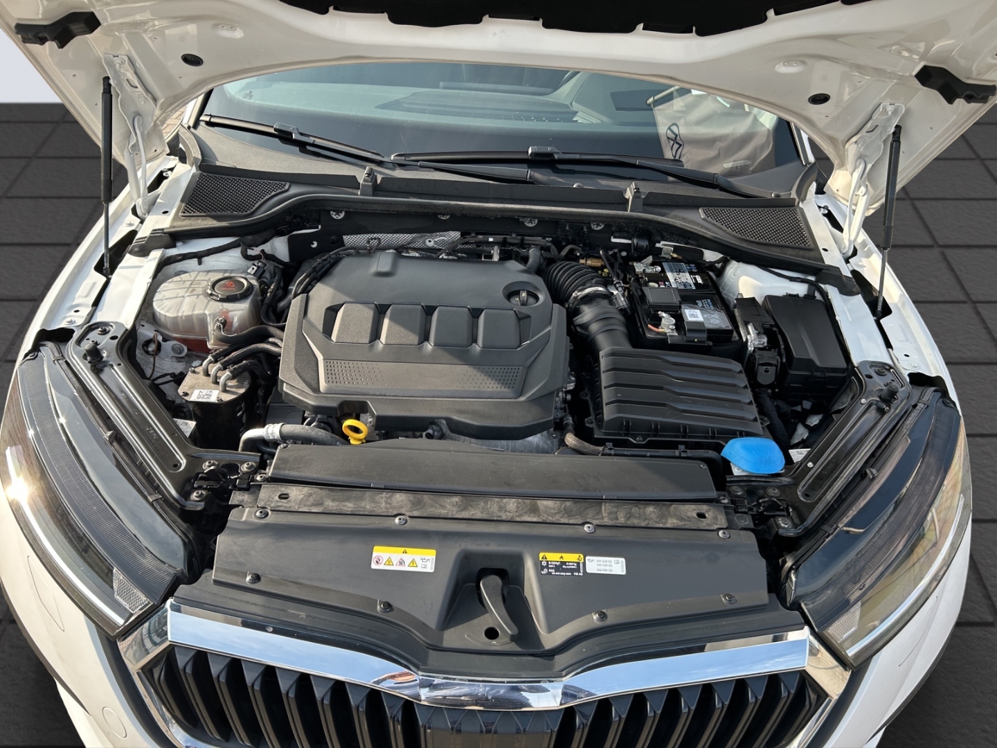 Octavia Combi Style 2.0TDI AHZV LED HuD PDC ACC Sitzheizung