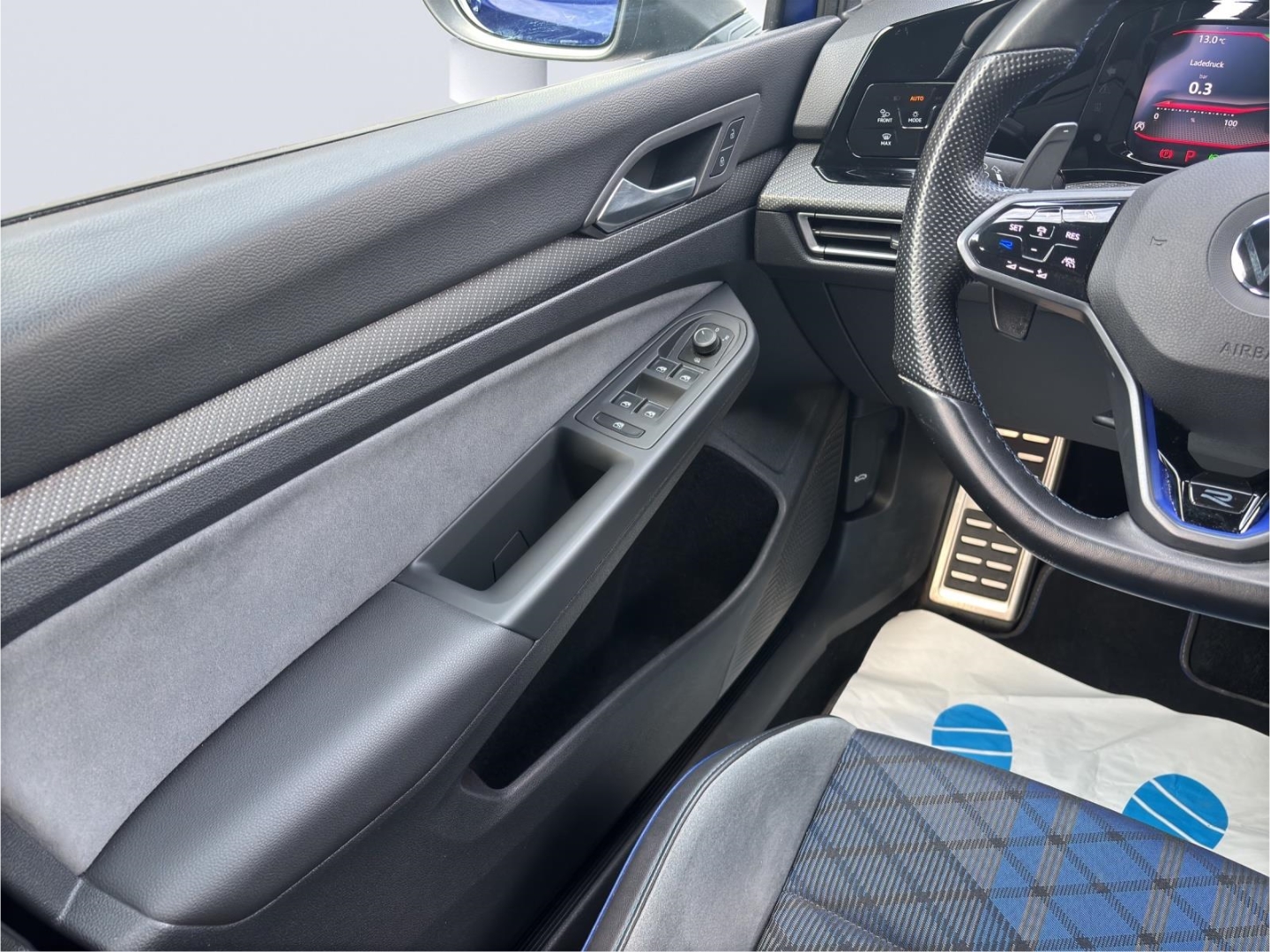 Golf VIII R Performance 4Motion 2.0 TSI DSG OPF LED PDC ACC App-Connect DAB+