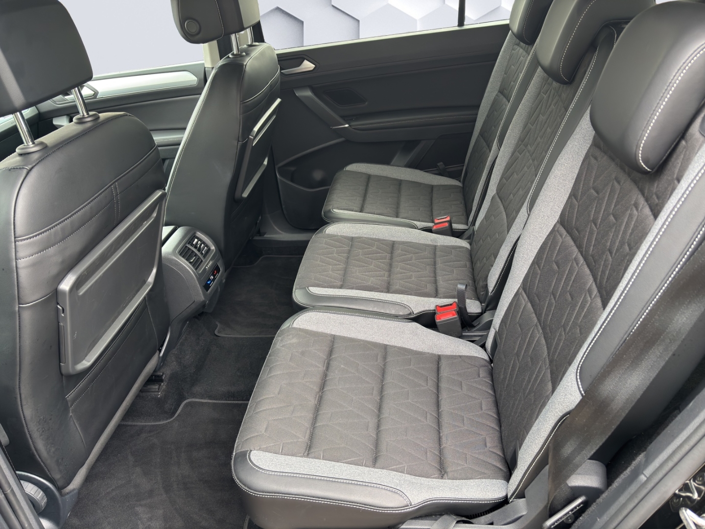 Touran BMT Start-Stopp Comfortline 2.0 TDI AHZV LED GJR ACC TrailerAssist Sitzheizung