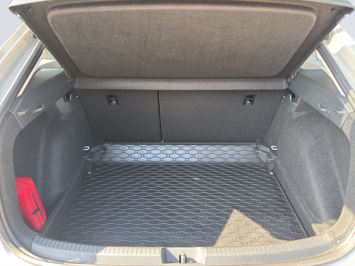 Taigo 1.0 TSI EU6d 1.0TSI OPF 70 kW SG GJR Life App-Connect LED SHZ