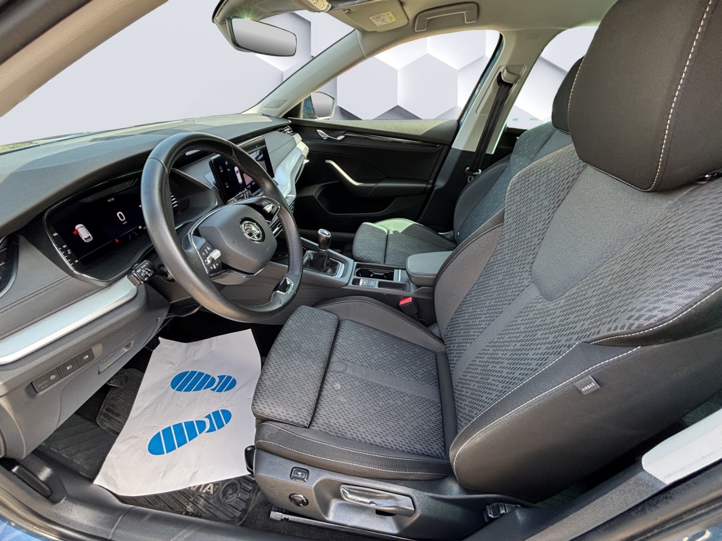 Octavia Combi Ambition 1.5TSI MatrixLED PDC Rückfahrkamera Sitzheizung