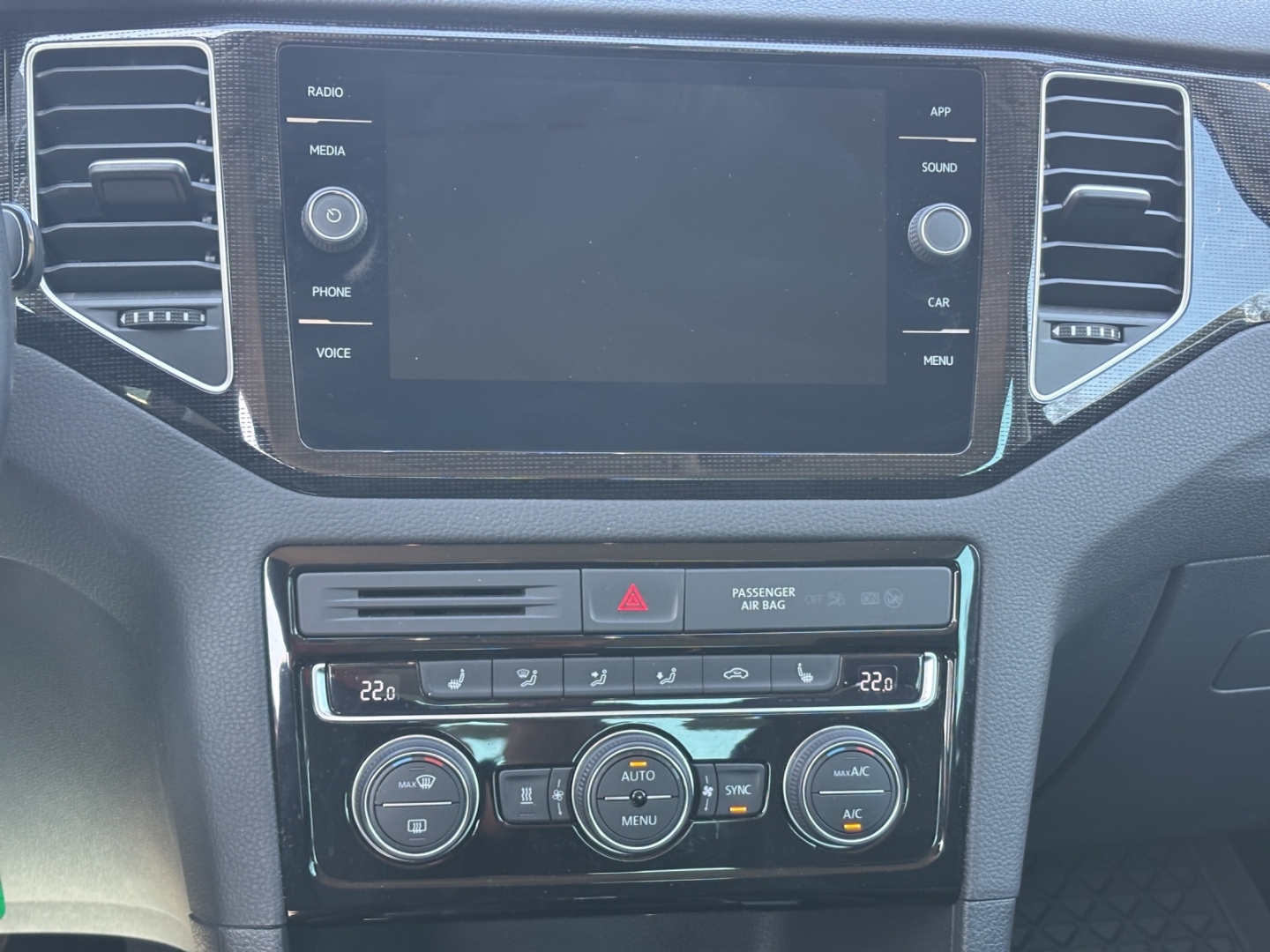 Golf Sportsvan VII Highline 2.0 TDI DSG AHZV ACC Rückfahrkamera Standheizung Sitzheizung