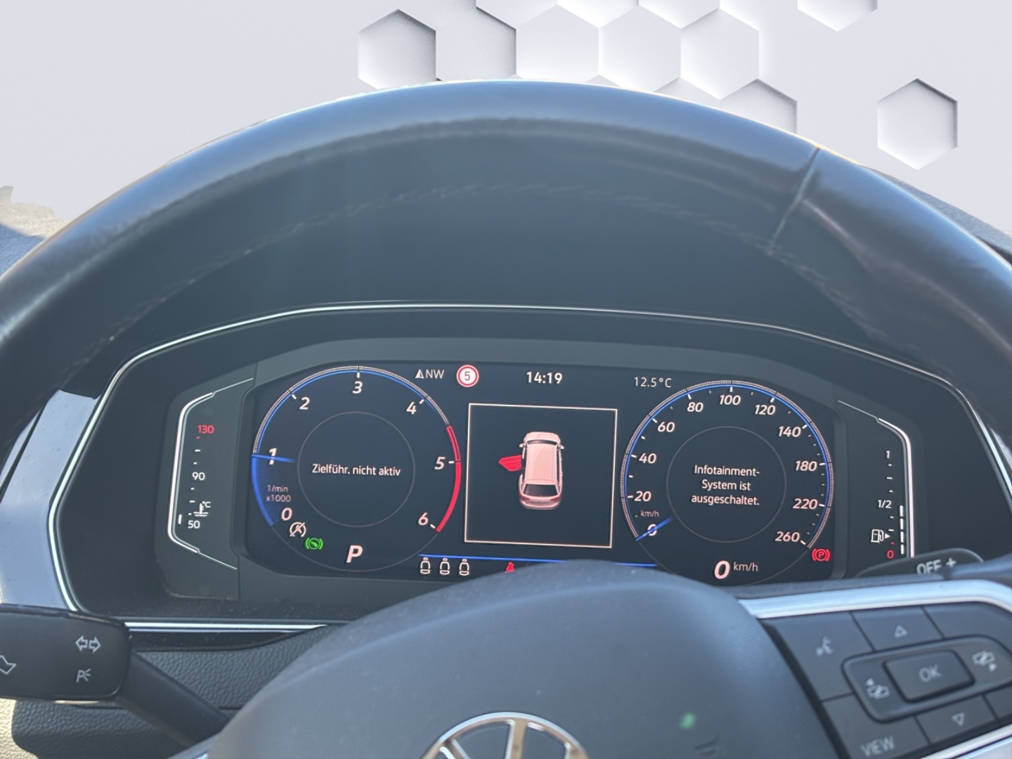 Passat Business 2.0TDI 90kW DSG AHZV LED ACC Rückfahrkamera Sitzheizung