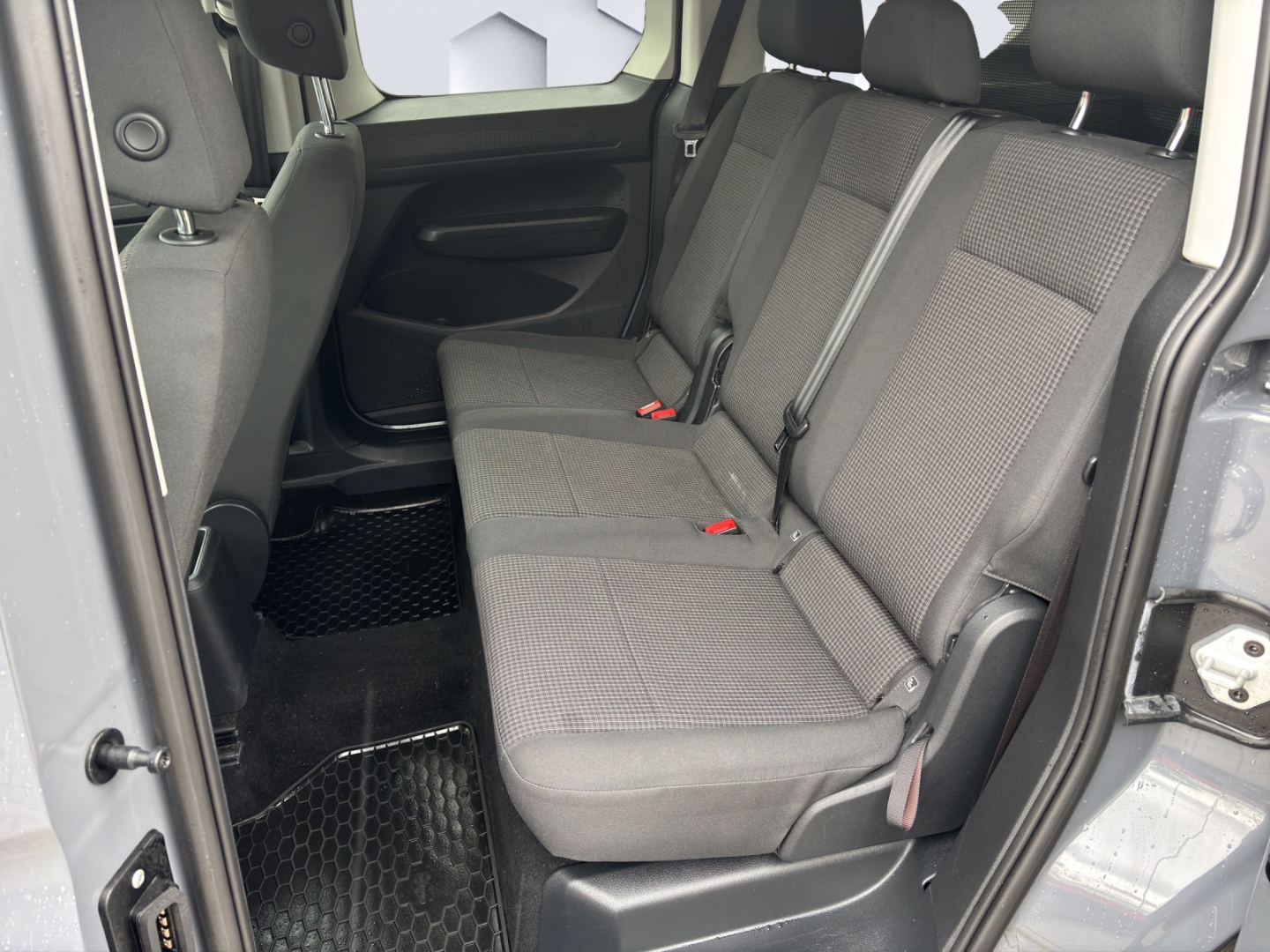 Caddy Kombi 2.0 TDI 55kW LED GJR PDC Standheizung Sitzheizung