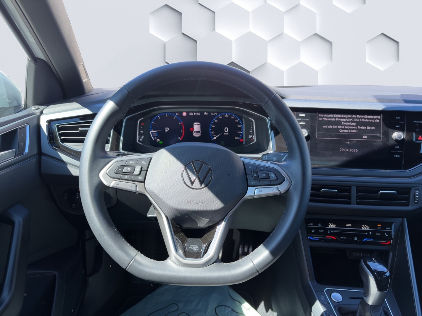 Taigo R-Line 1.5 TSI OPF DSG MatrixLED ACC Rückfahrkamera ParkAssist Sitzheizung