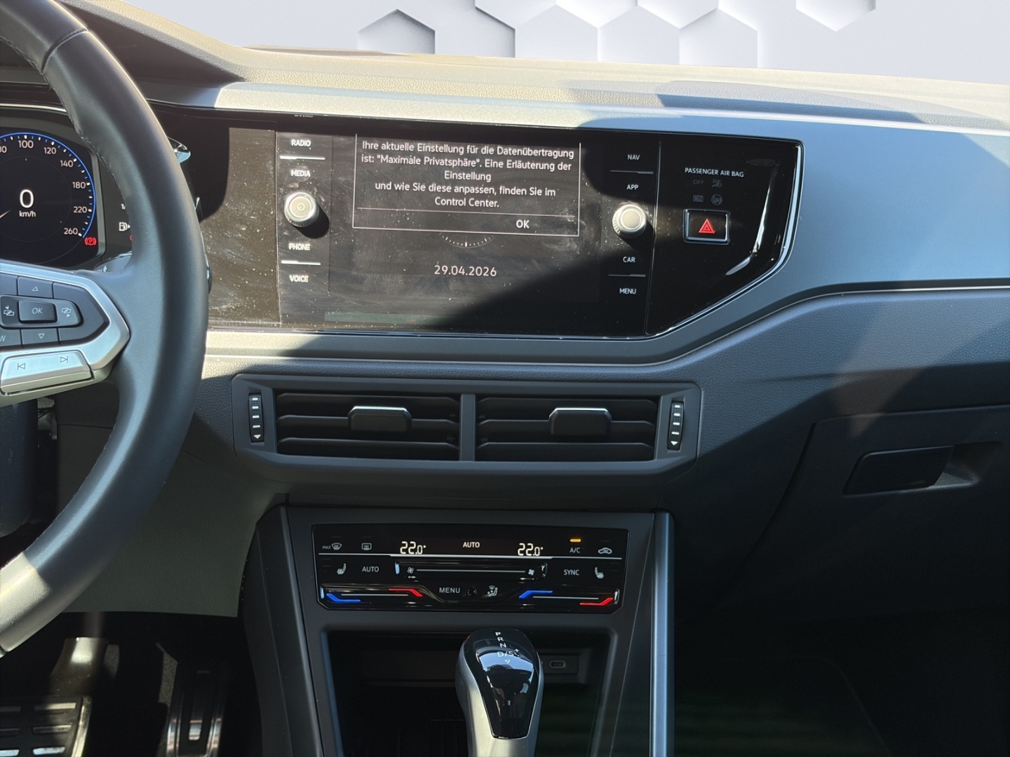 Taigo R-Line 1.5 TSI OPF DSG MatrixLED ACC Rückfahrkamera ParkAssist Sitzheizung