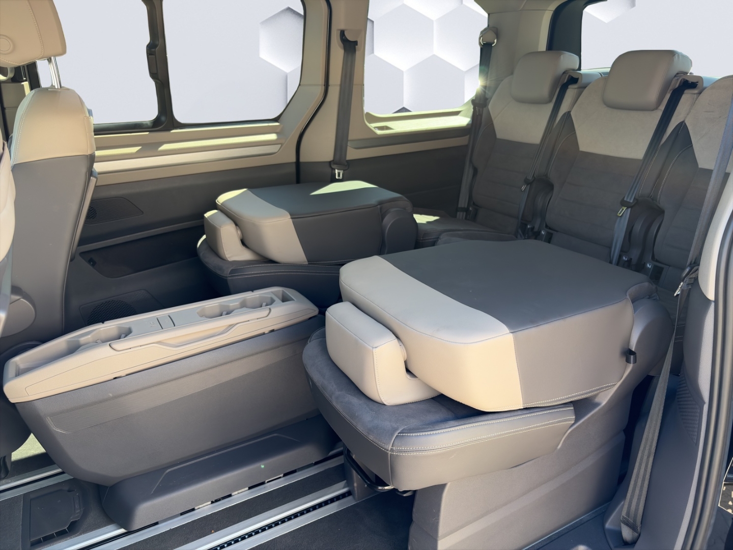 T7 Multivan Life 2.0 TDI 110kW DSG AHZV MatrixLED ACC ParkAssist 360°Kamera Standheizung Sitzheizung 7-Sitzer