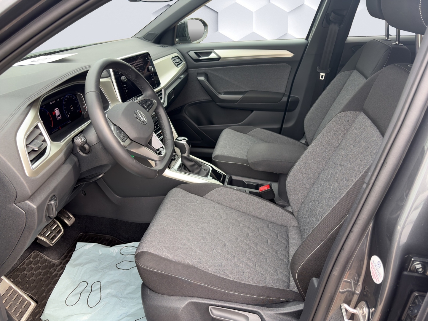 T-Roc Move EU6d MOVE 1.5 TSI 110kW MatrixLED Rückfahrkamera ParkAssist Sitzheizung
