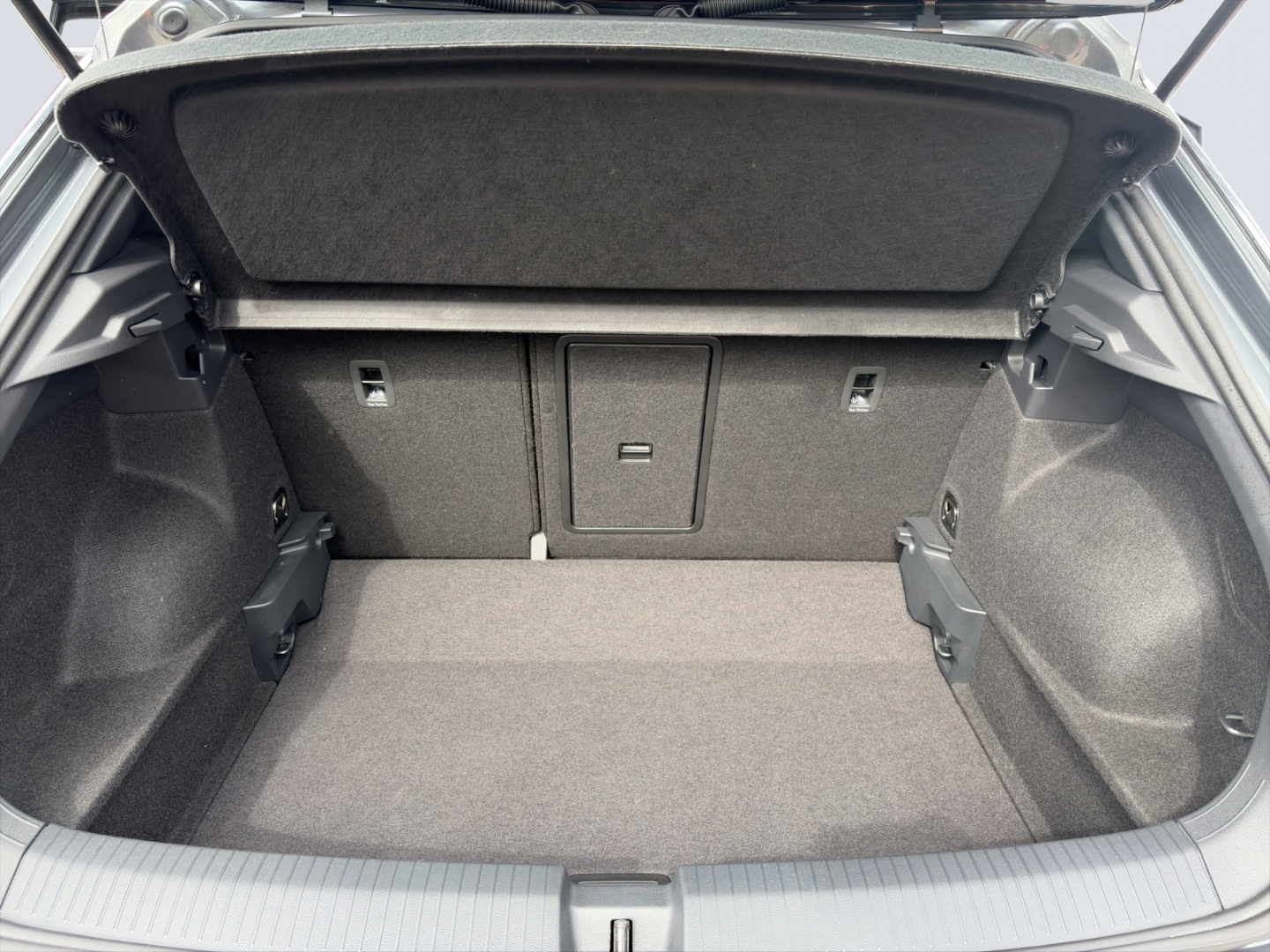 T-Roc Move EU6d MOVE 1.5 TSI 110kW MatrixLED Rückfahrkamera ParkAssist Sitzheizung
