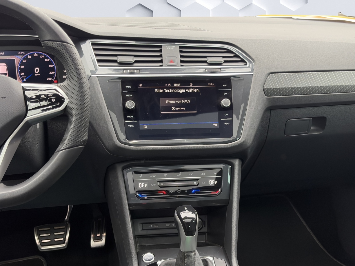 Tiguan BMT Start-Stopp EU6d R-Line 1.5 TSI 110kW AHZV LED PanoDach ACC 360°Kamera Standheizung Sitzheizung