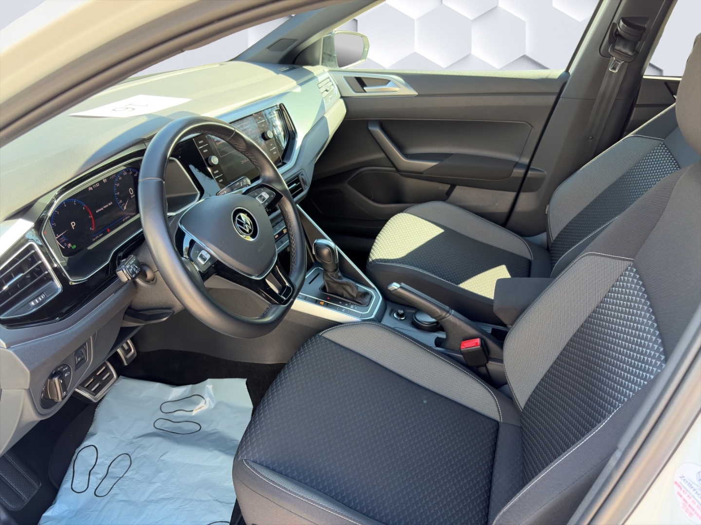 Polo VI Active Comfortline 1.0 TSI 81kW LED PDC Sitzheizung