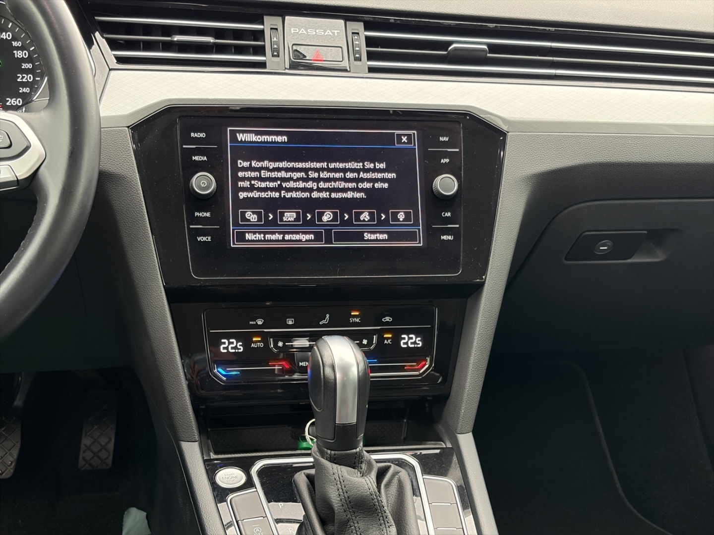 Passat Business 2.0 TDI 110kW AHZV LED PDC ACC