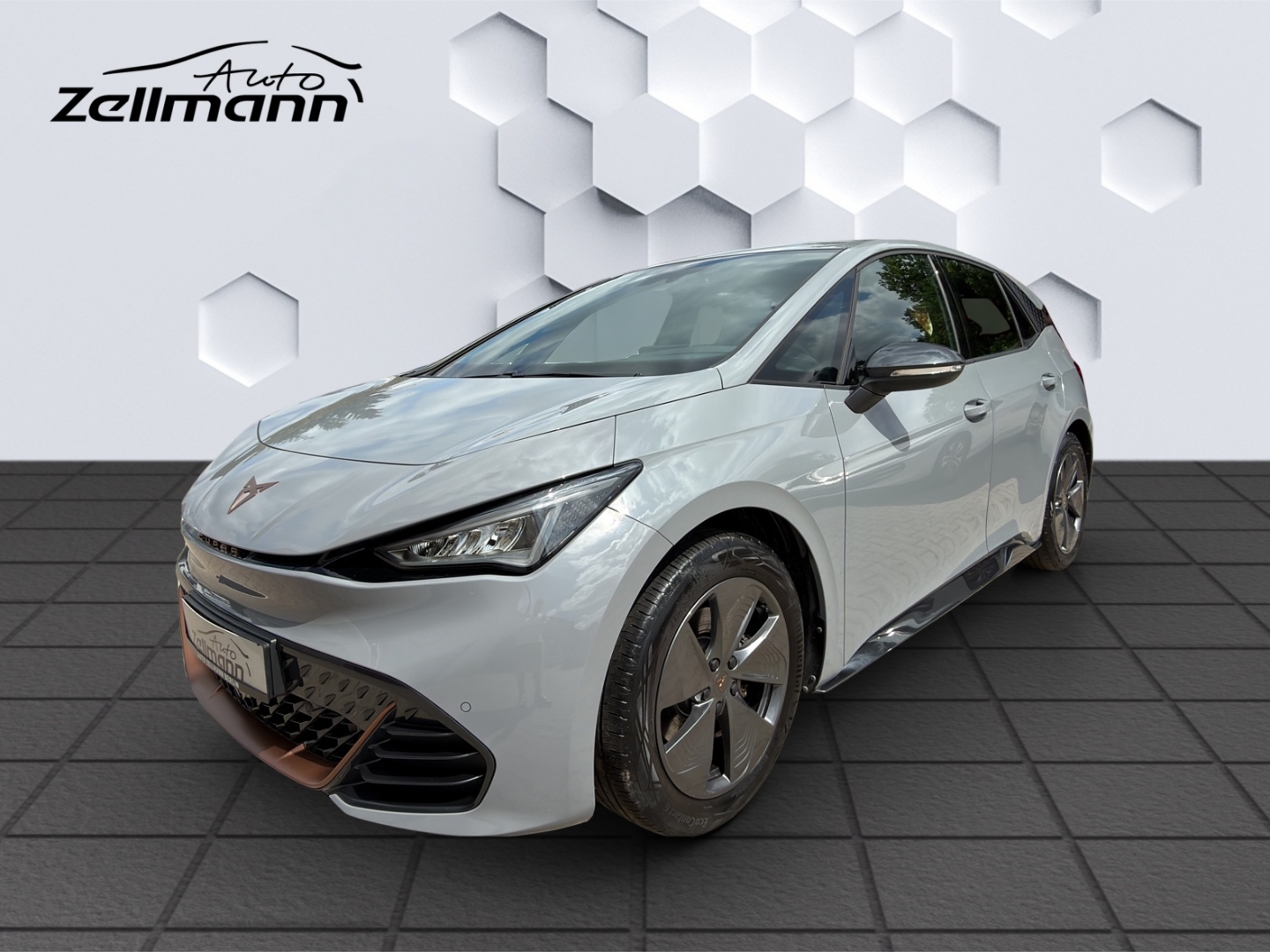 Born 150kW LED ACC Rückfahrkamera Sitzheizung