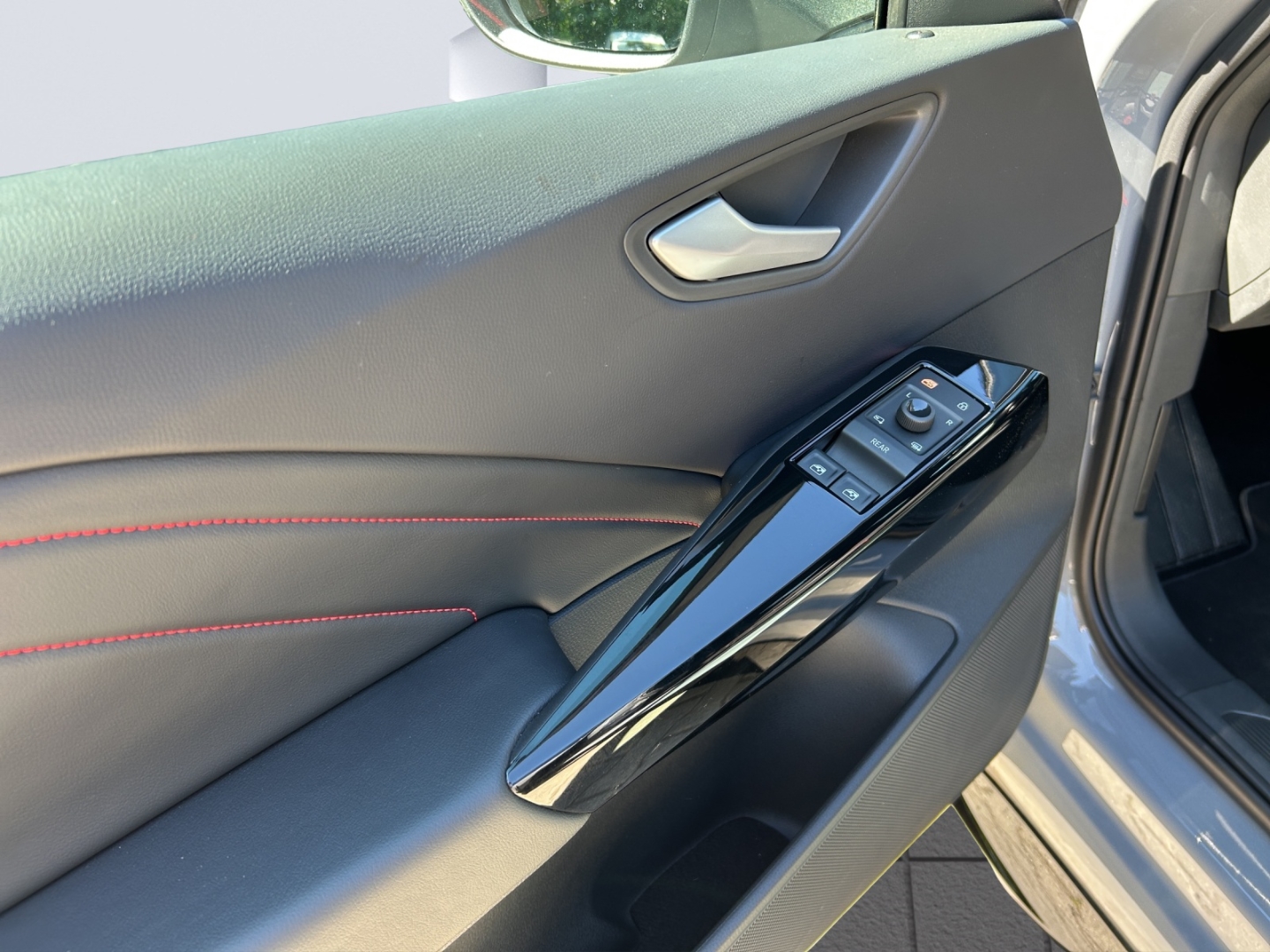 ID.3 240 kW GTX Performance 240kW MatrixLED PanoDach HuD ACC 360°Kamera ParkAssist Sitzheizung