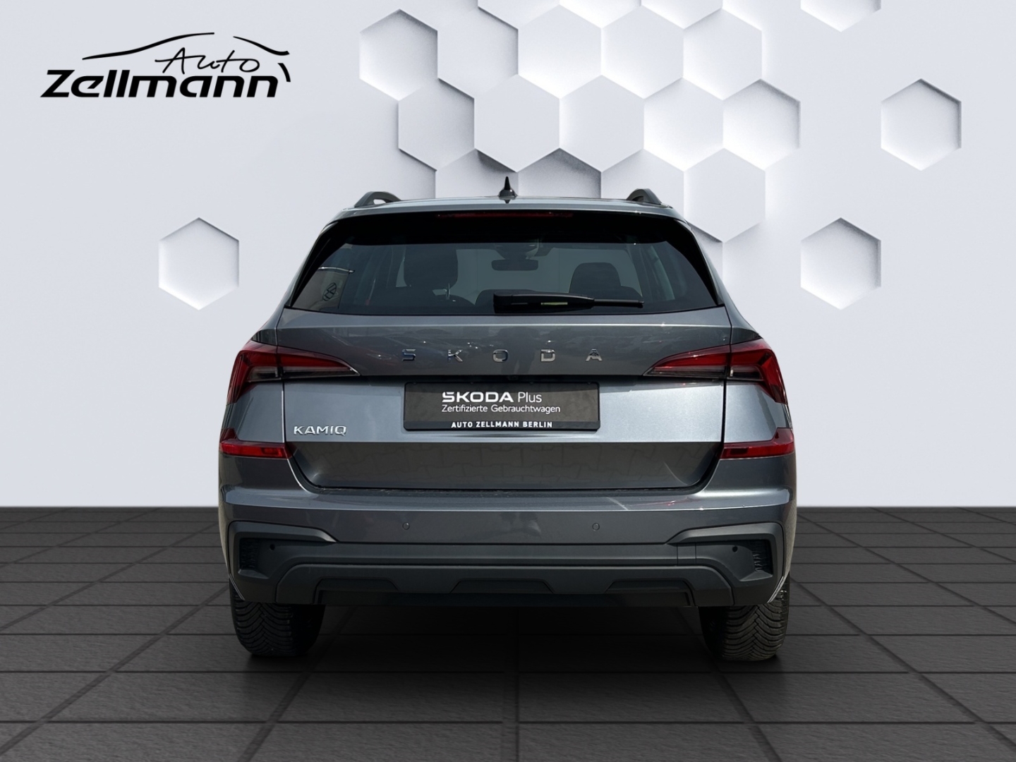 Kamiq Selection 1.0TSI 85kW AHZV MatrixLED GJR ACC Rückfahrkamera Sitzheizung