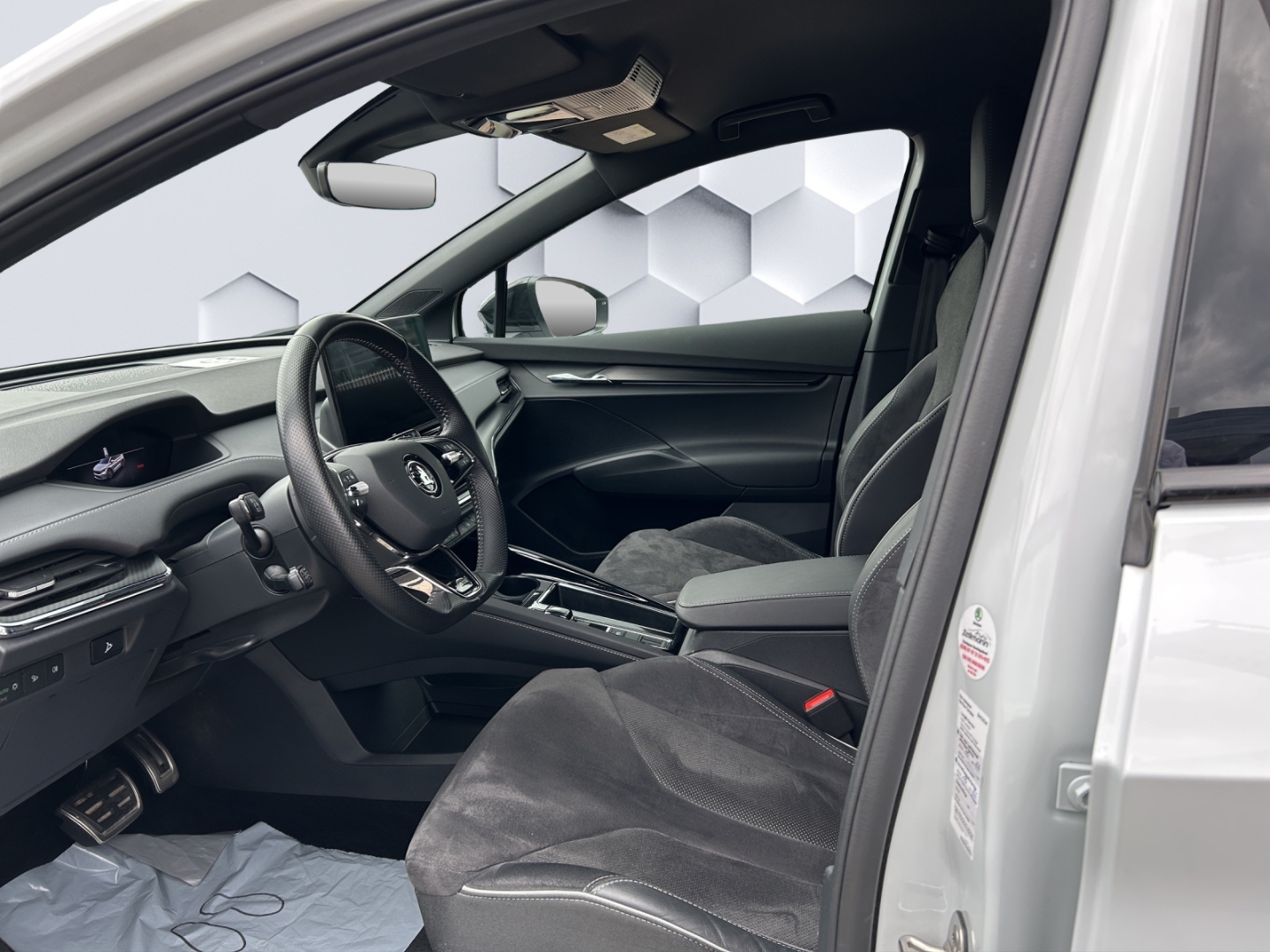 Enyaq 80 77kWh Sportline MatrixLED PDC ACC Rückfahrkamera Sitzheizung