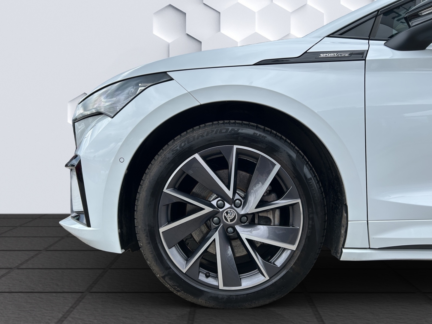 Enyaq 80 77kWh Sportline MatrixLED PDC ACC Rückfahrkamera Sitzheizung