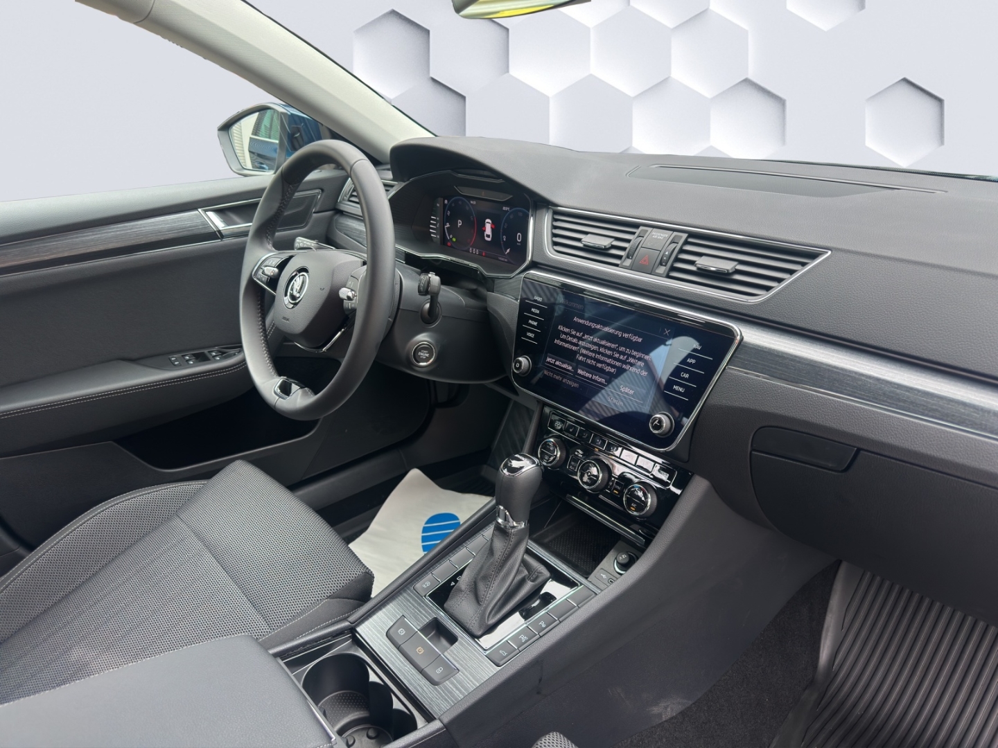 Superb ACT EU6d Combi Style 1.5 TSI 110KW DSG AHZV FrontAssist LED Sportfahrwerk