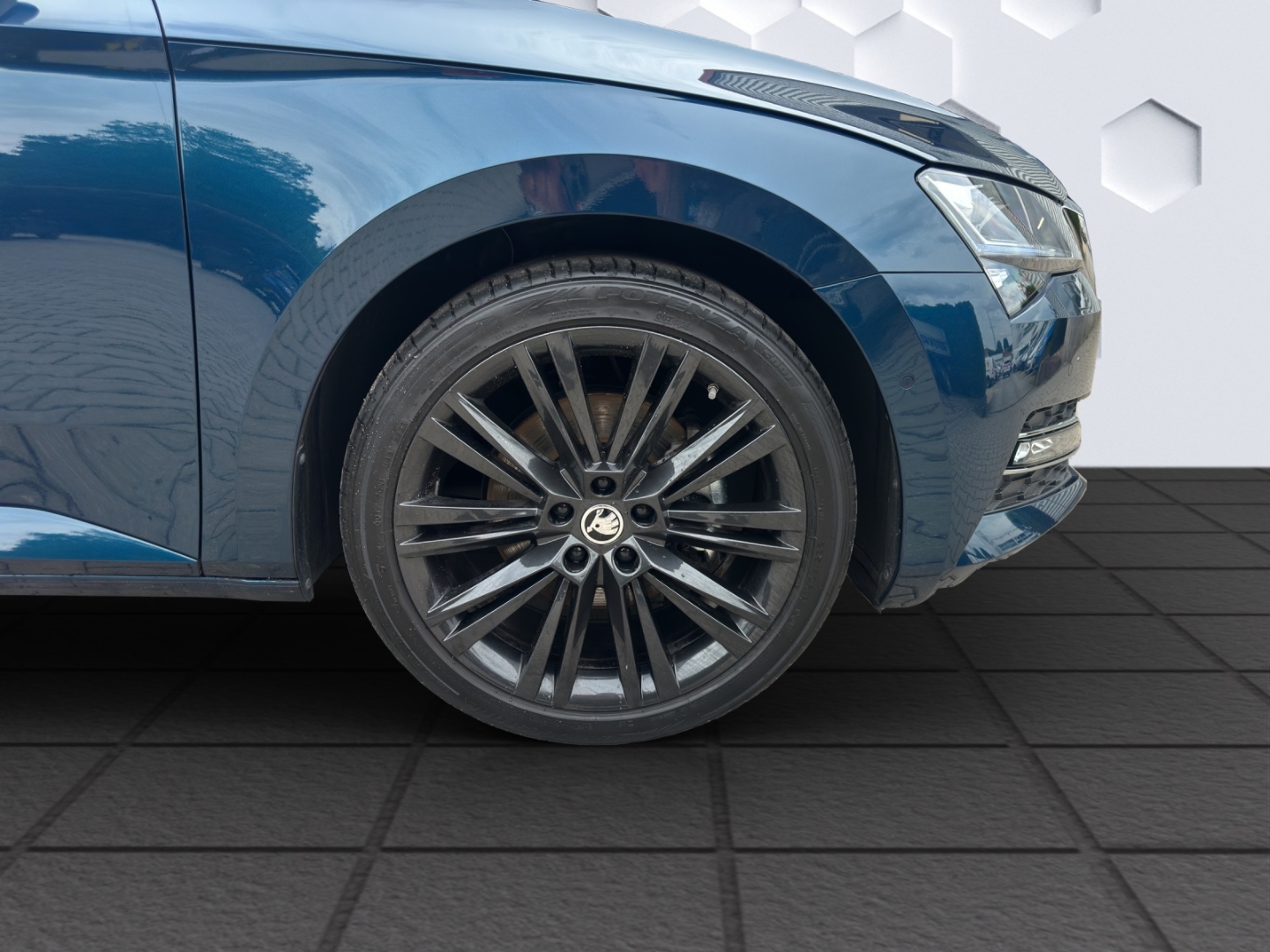 Superb ACT EU6d Combi Style 1.5 TSI 110KW DSG AHZV FrontAssist LED Sportfahrwerk