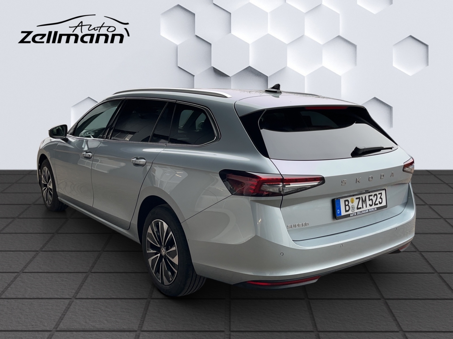 Superb Combi 2.0 TDI 110kW Selection 110 kW 7 Gang DSG