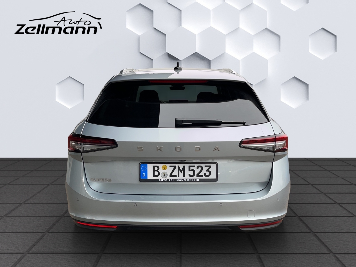 Superb Combi 2.0 TDI 110kW Selection 110 kW 7 Gang DSG