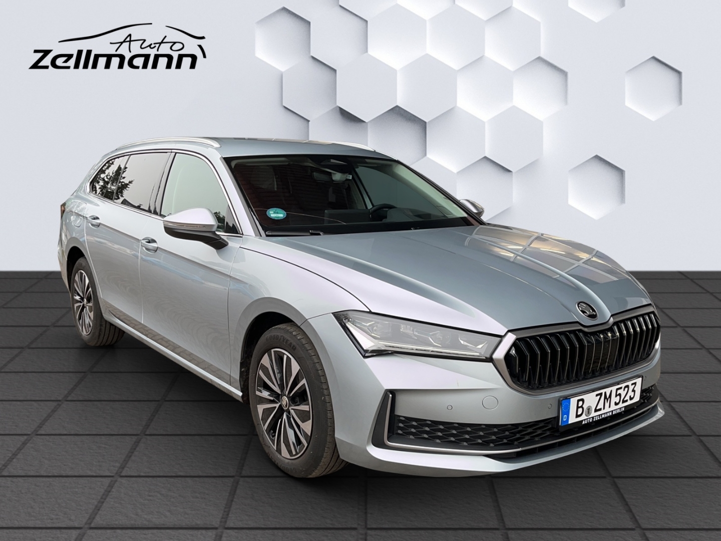 Superb Combi 2.0 TDI 110kW Selection 110 kW 7 Gang DSG