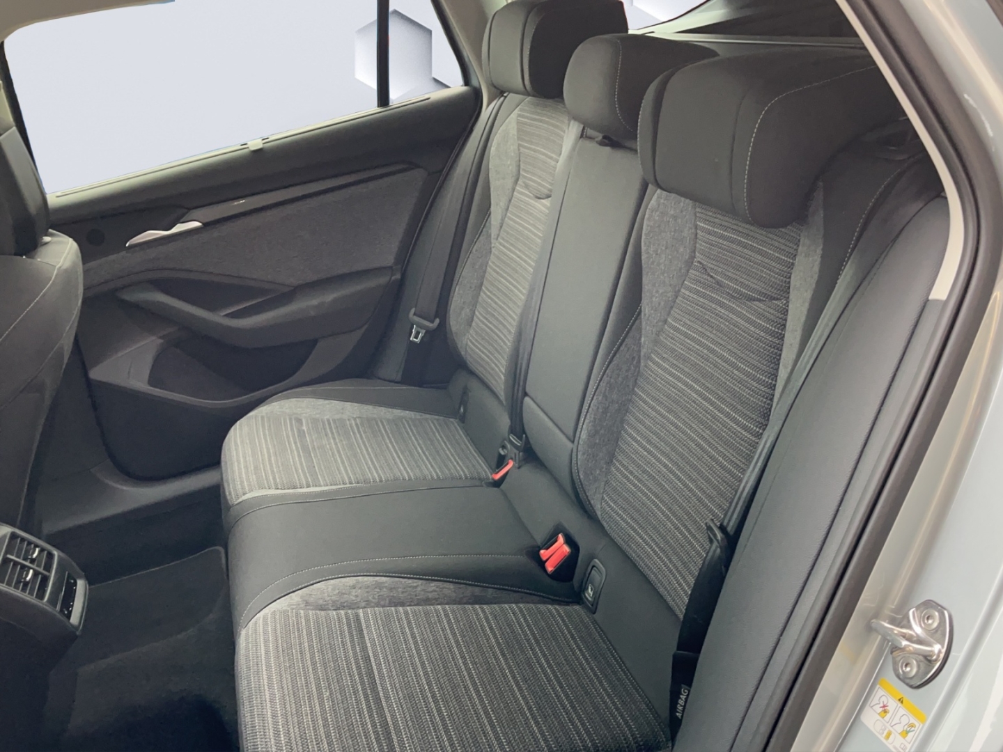 Superb Combi 2.0 TDI 110kW Selection 110 kW 7 Gang DSG