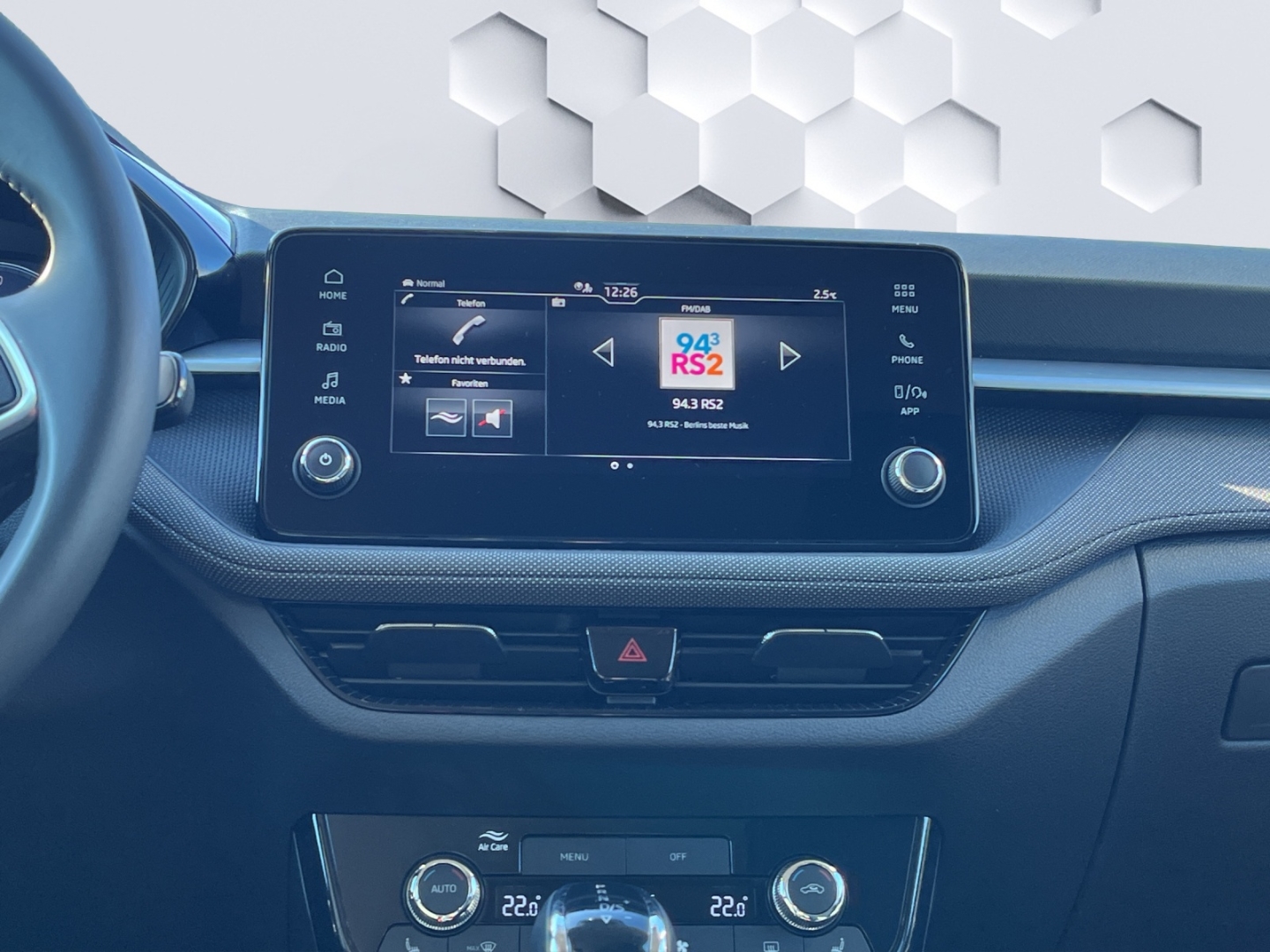 Fabia Tour Digitales Cockpit LED Sperrdiff. ACC Apple CarPlay Android Auto Mehrzonenklima