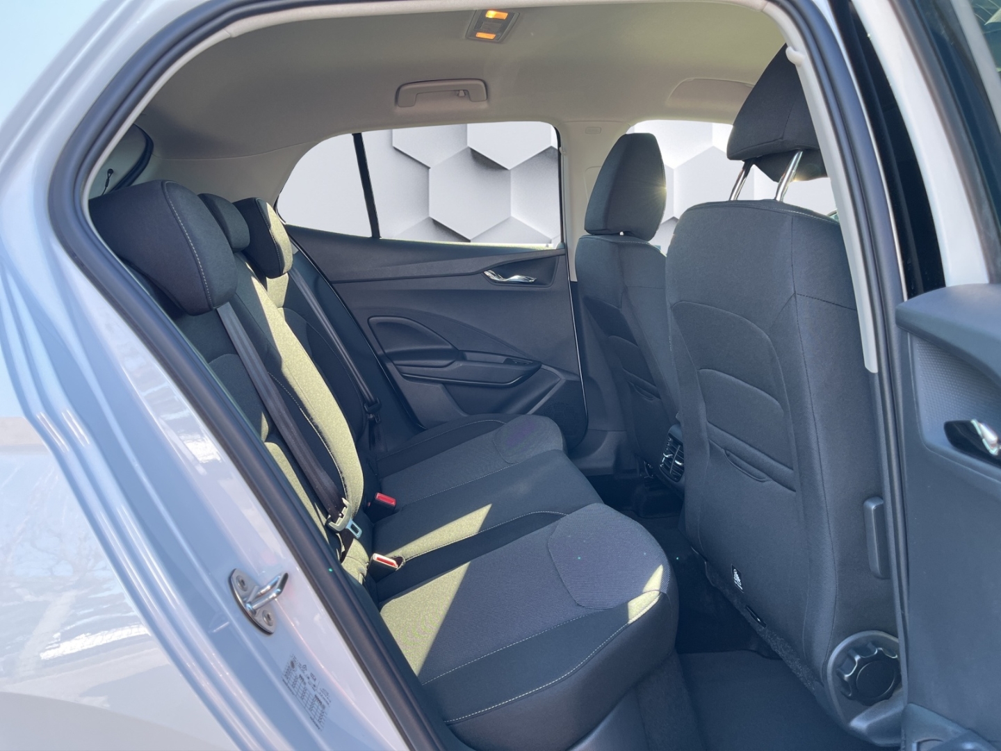 Fabia Tour Digitales Cockpit LED Sperrdiff. ACC Apple CarPlay Android Auto Mehrzonenklima