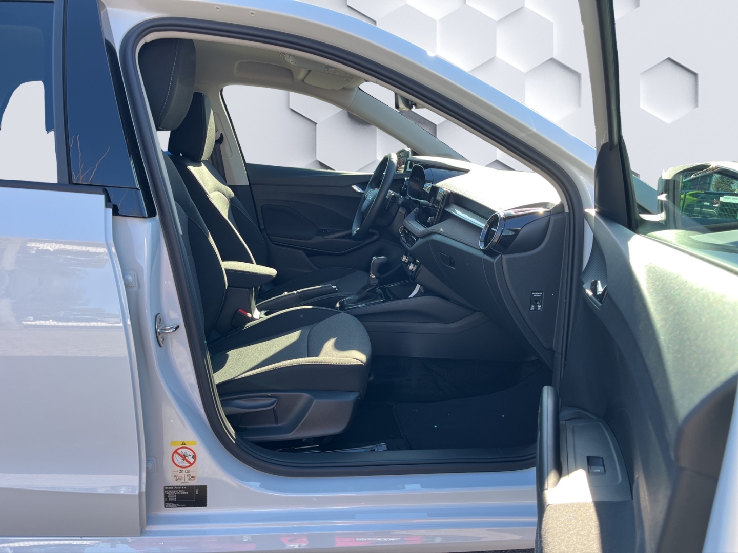 Fabia Tour Digitales Cockpit LED Sperrdiff. ACC Apple CarPlay Android Auto Mehrzonenklima