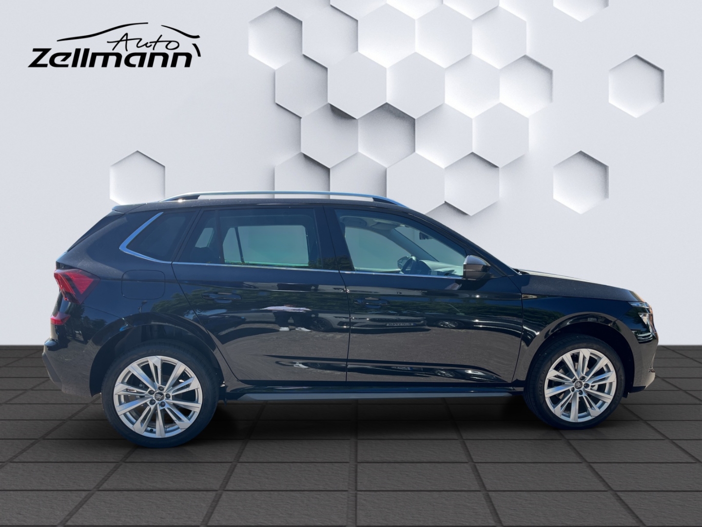 Kamiq Tour Balance 1.0 TSI 85kW MatrixLED ACC Rückfahrkamera Sitzheizung