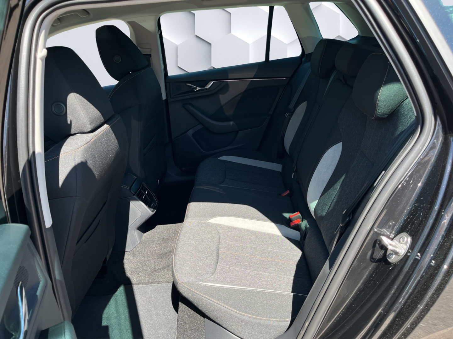 Kamiq Tour Balance 1.0 TSI 85kW MatrixLED ACC Rückfahrkamera Sitzheizung