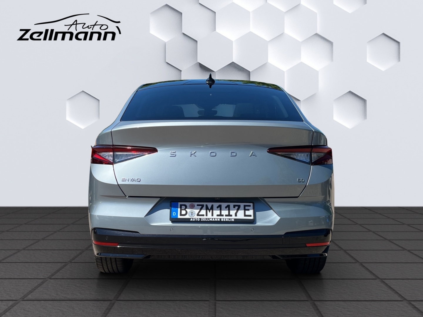 Enyaq Lodge Coupe 60 63kWh AHZV LED PanoDach Rückfahrkamera Sitzheizung