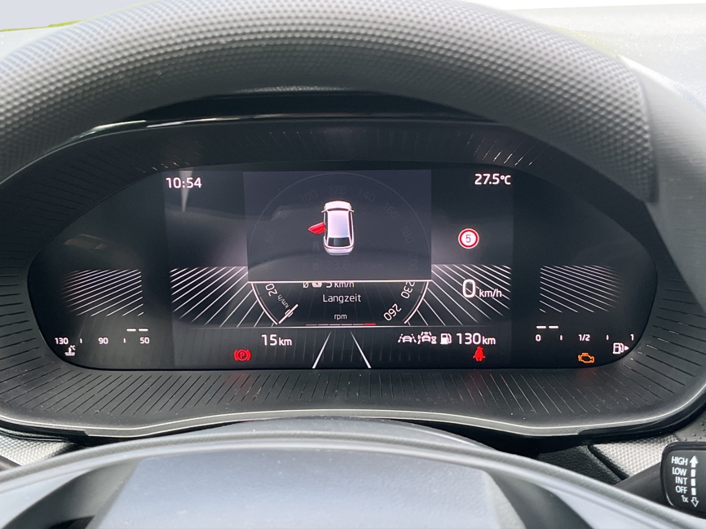Fabia Essence LED Sperrdiff. ACC Apple CarPlay Android Auto Musikstreaming DAB SHZ Spurwechselassistent